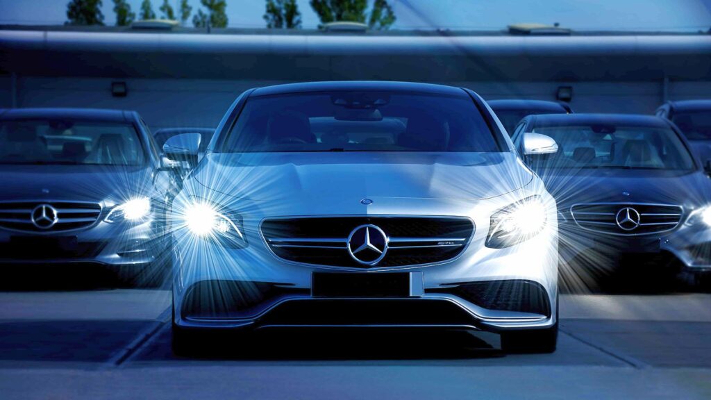 Крушки за автомобил